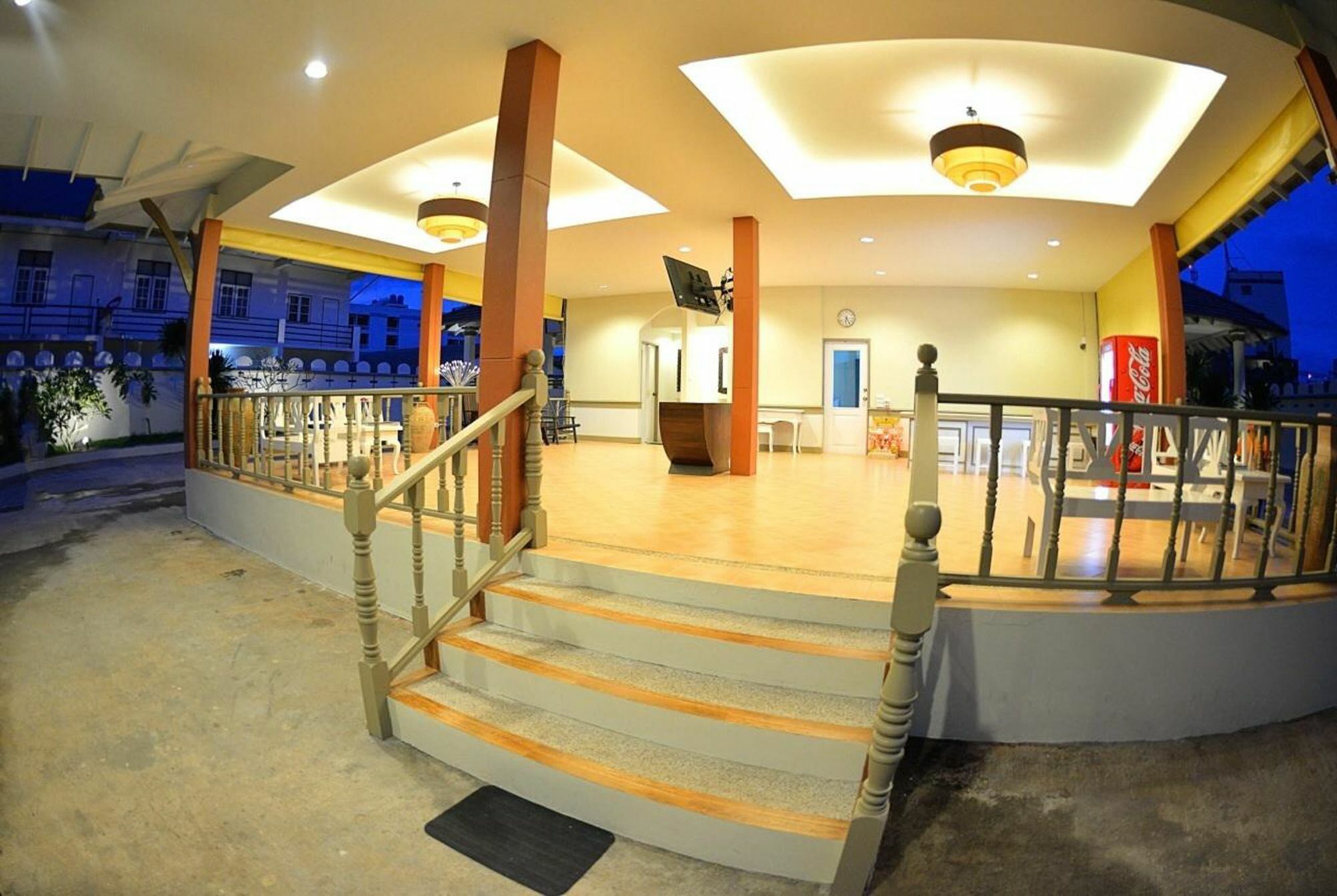 Sleep Station Surat Thani